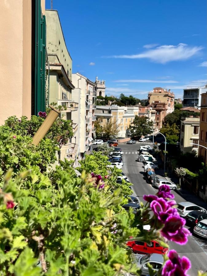 Cioccis Boutique Apartment Rome Bagian luar foto